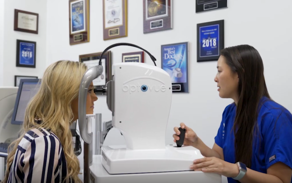 Patient receiving corneal test